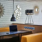 Otel Campanile 12 - Bercy Village Paris