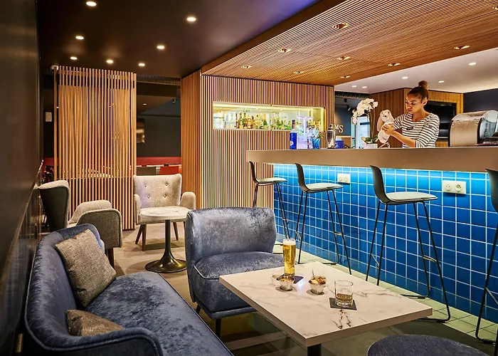Campanile 12 - Bercy Village 3* פריז