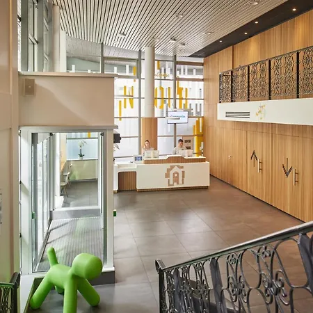 Hotel Kyriad Bercy Village Paris