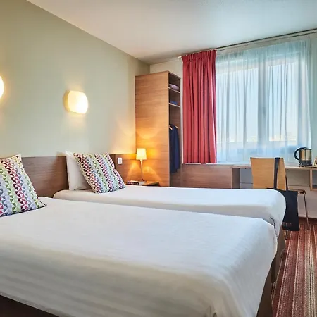 Hotel Kyriad Bercy Village
