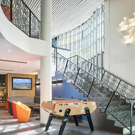 Kyriad Bercy Village Hotel