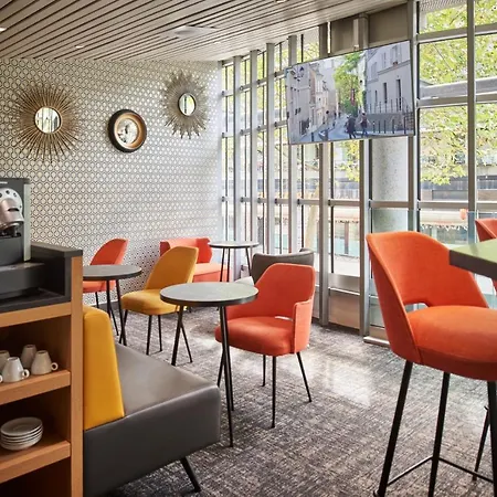 Kyriad Bercy Village Hotel
