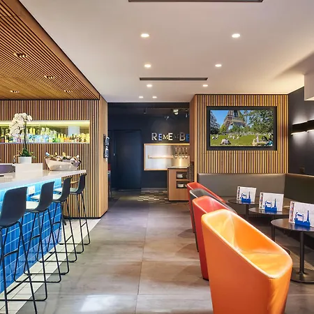 호텔 Campanile 12 - Bercy Village 3*