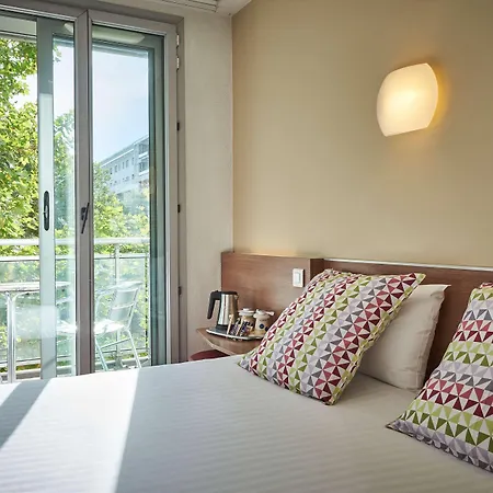Campanile 12 - Bercy Village Hotel 3*