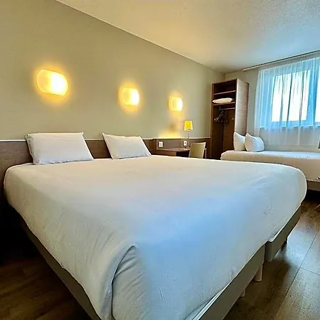 Hotell Campanile 12 - Bercy Village Paris