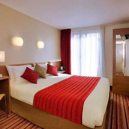 Hotel Kyriad Bercy Village