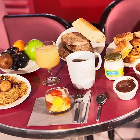 Hotel Kyriad Bercy Village 3*
