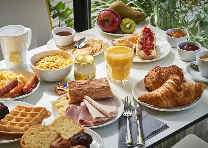 Campanile 12 - Bercy Village 호텔