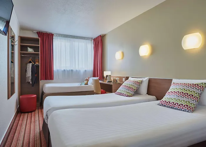 Campanile 12 - Bercy Village 호텔 3*