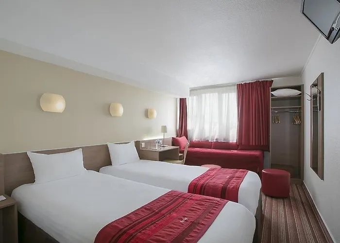 호텔 Campanile 12 - Bercy Village 파리