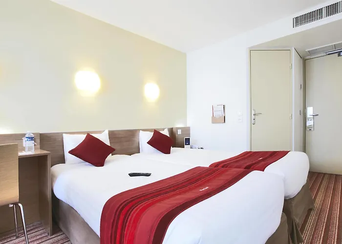 Campanile 12 - Bercy Village 호텔 3*