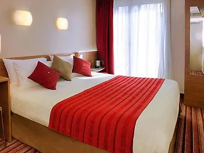Campanile 12 - Bercy Village Hotell 3*